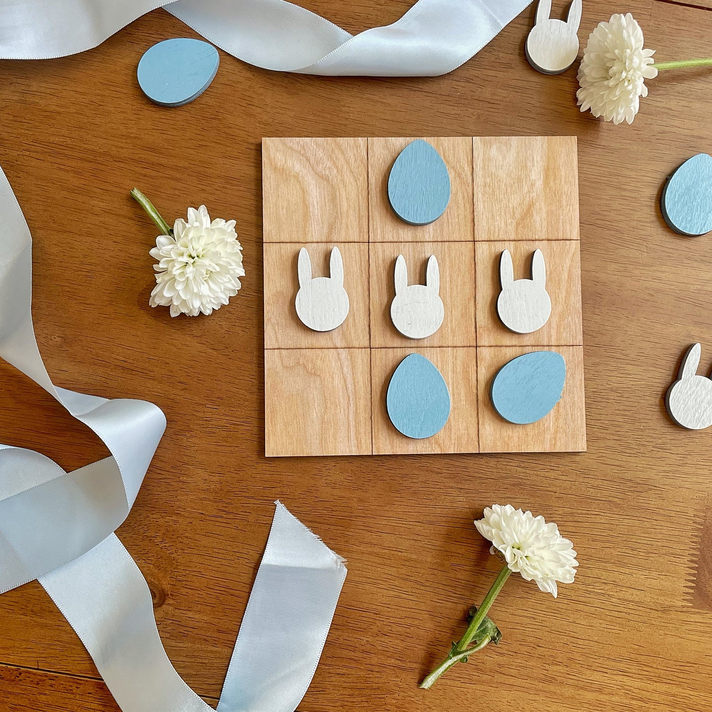 Simple Cute Wooden Easter Tic Tac Toe Set
