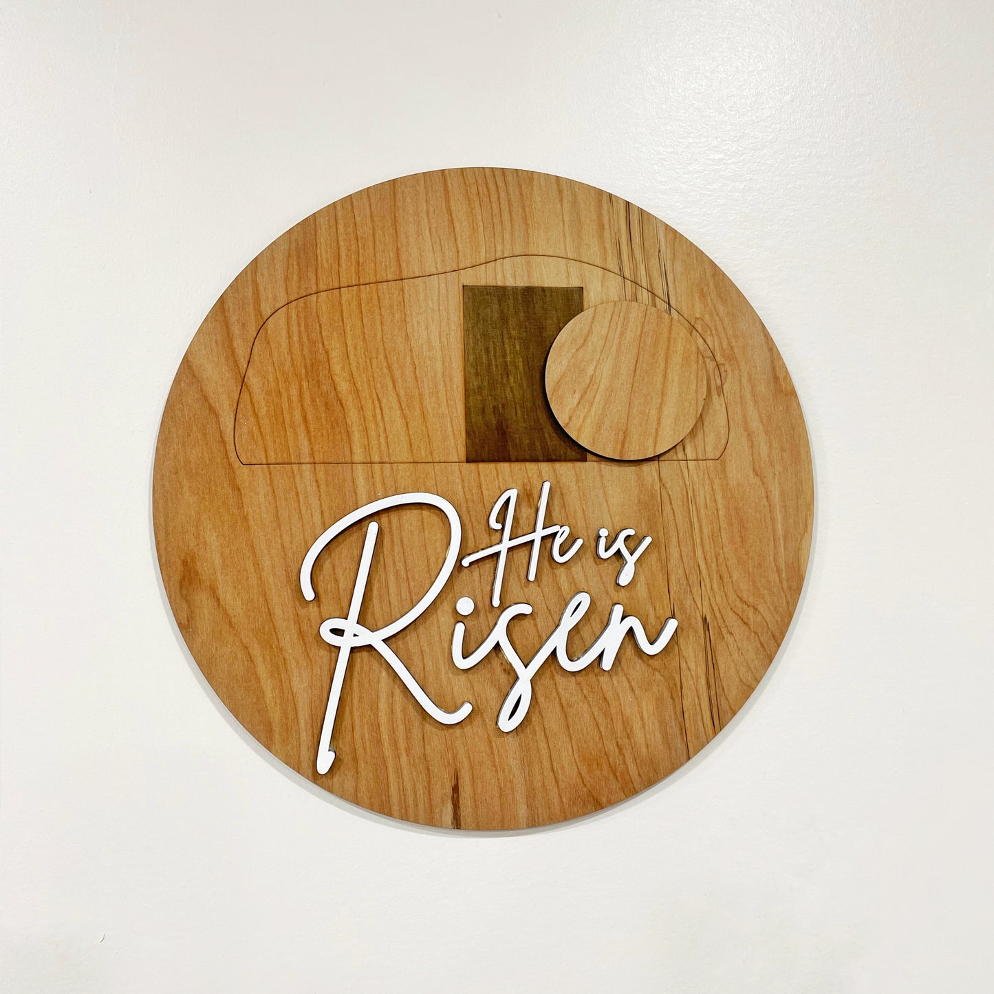 HE IS RISEN wall decor