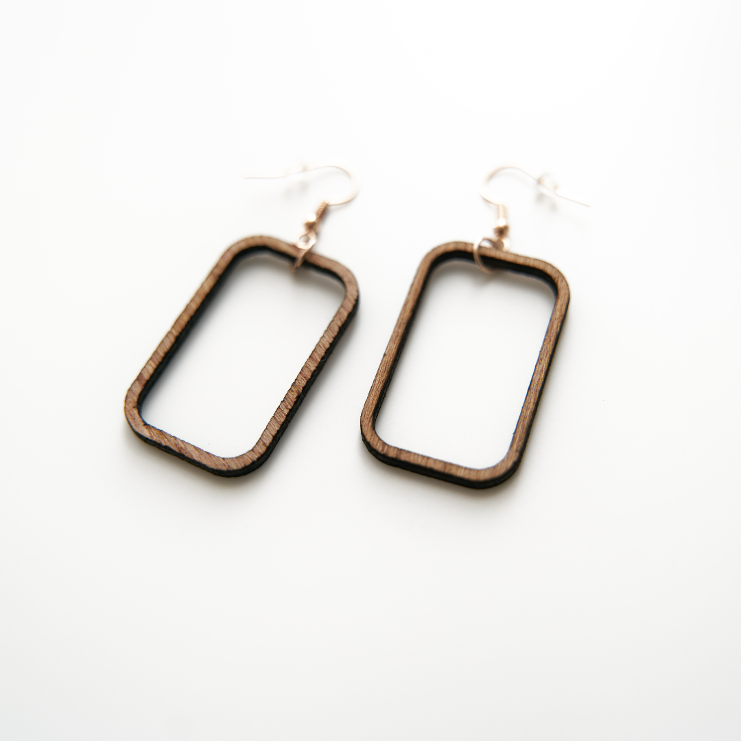 1.5" Hollow Chain Earrings