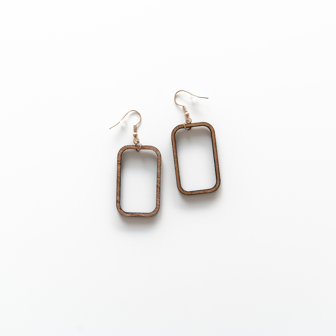 1.5" Hollow Chain Earrings