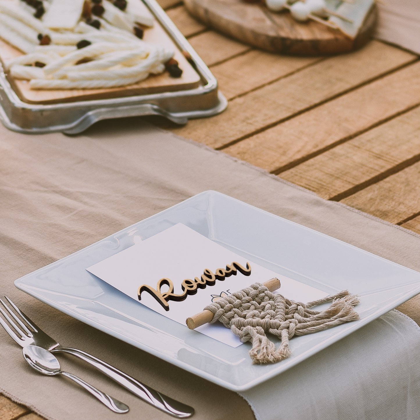 Modern Cursive Guest Name Place Cards