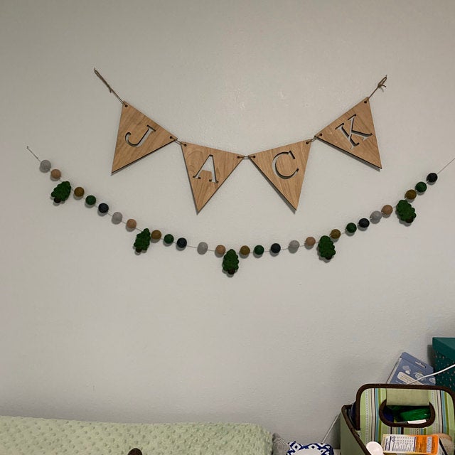 Wood Name Garland Banner